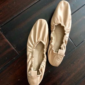 Massimo Dutti Light Pink Ballet Leather Flats
